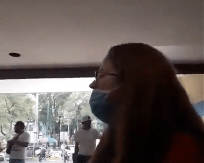 Inmobiliaria anuncia que despedió a Lady3pesos tras video donde arremete contra personal de un supermercado