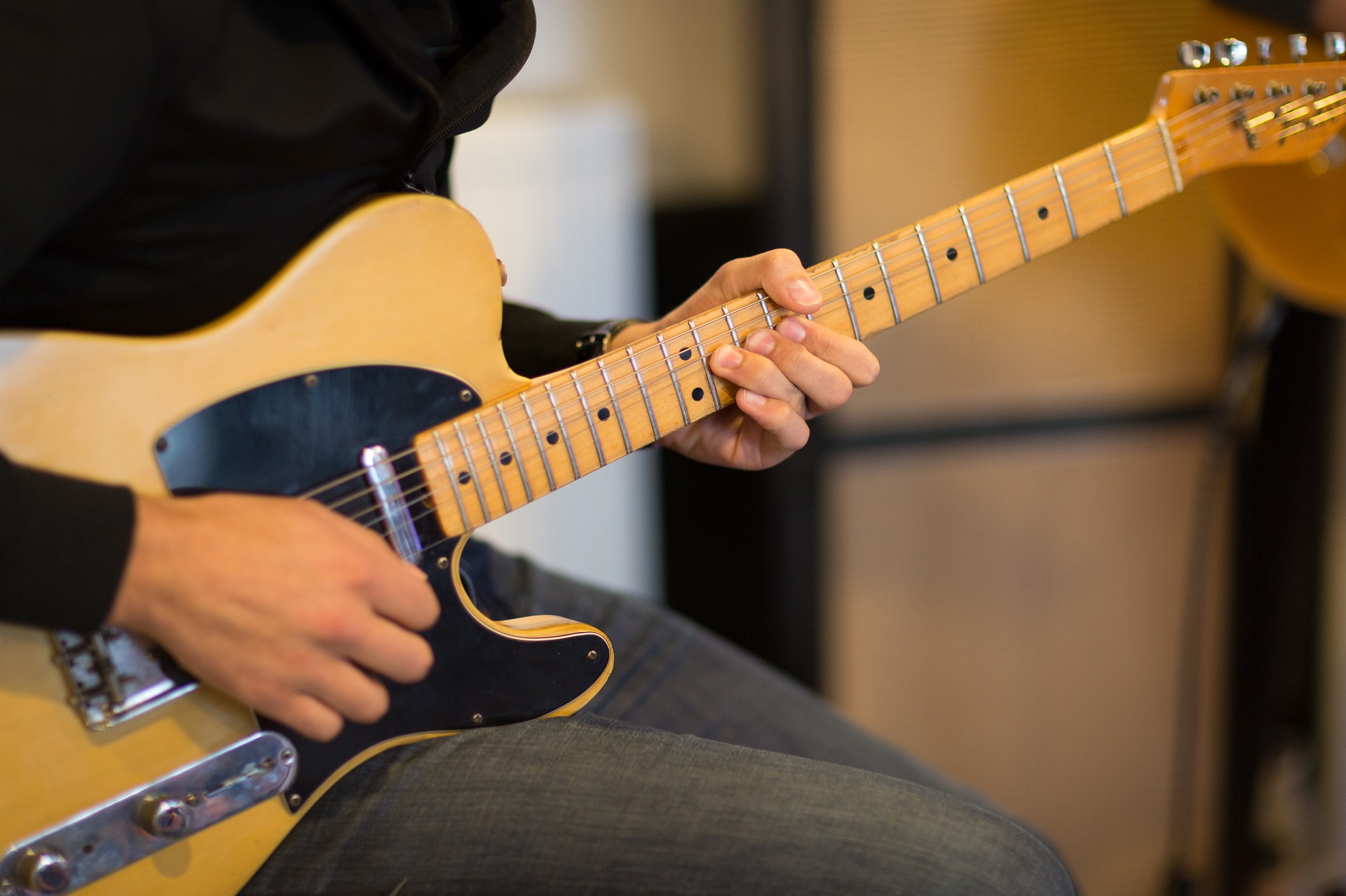 ¿No que el rock estaba muerto? Fender ha vendido más guitarras en 2020 que nunca en su historia