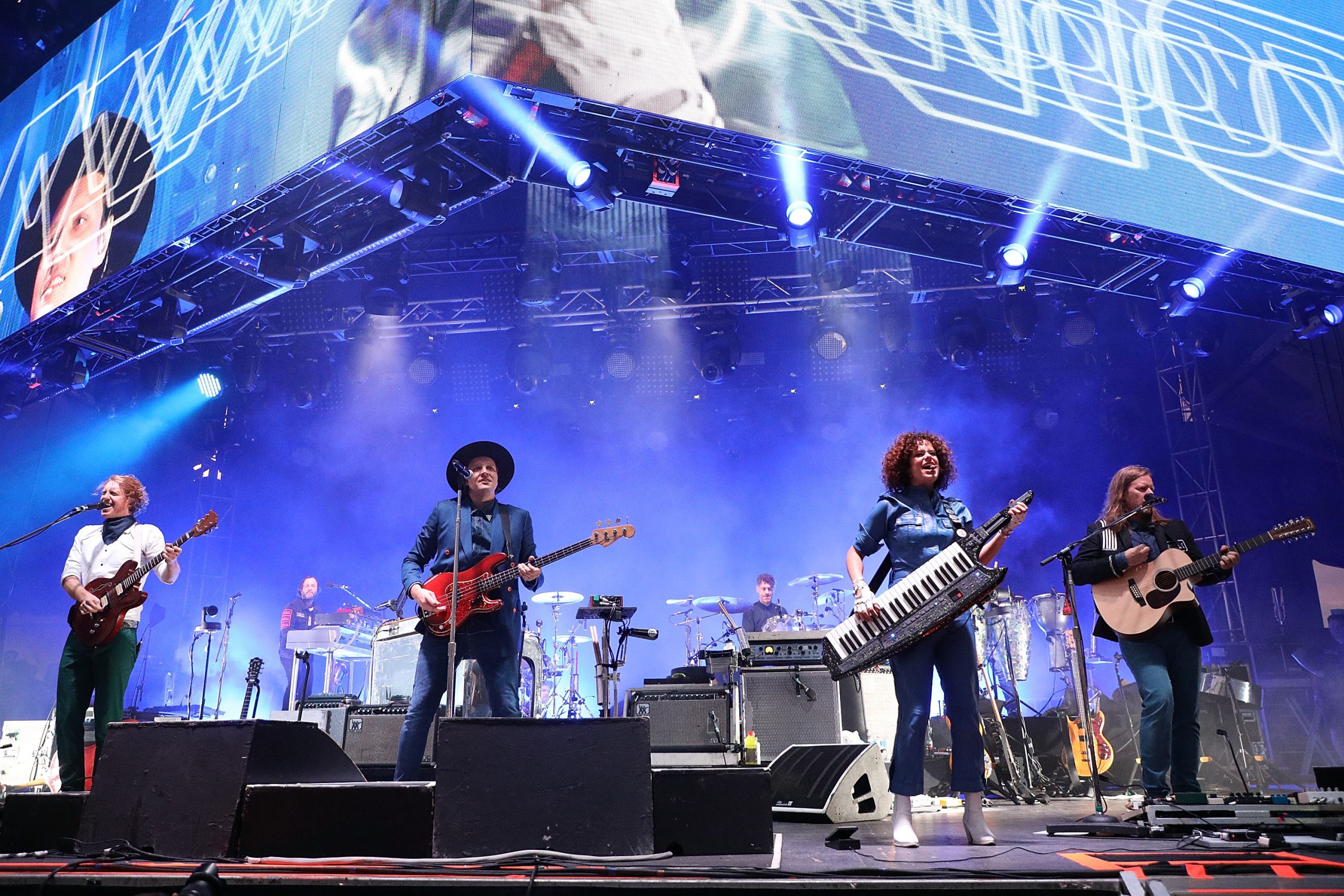 ¡Arcade Fire estrena una nueva rola en medio de las elecciones de Estados Unidos!