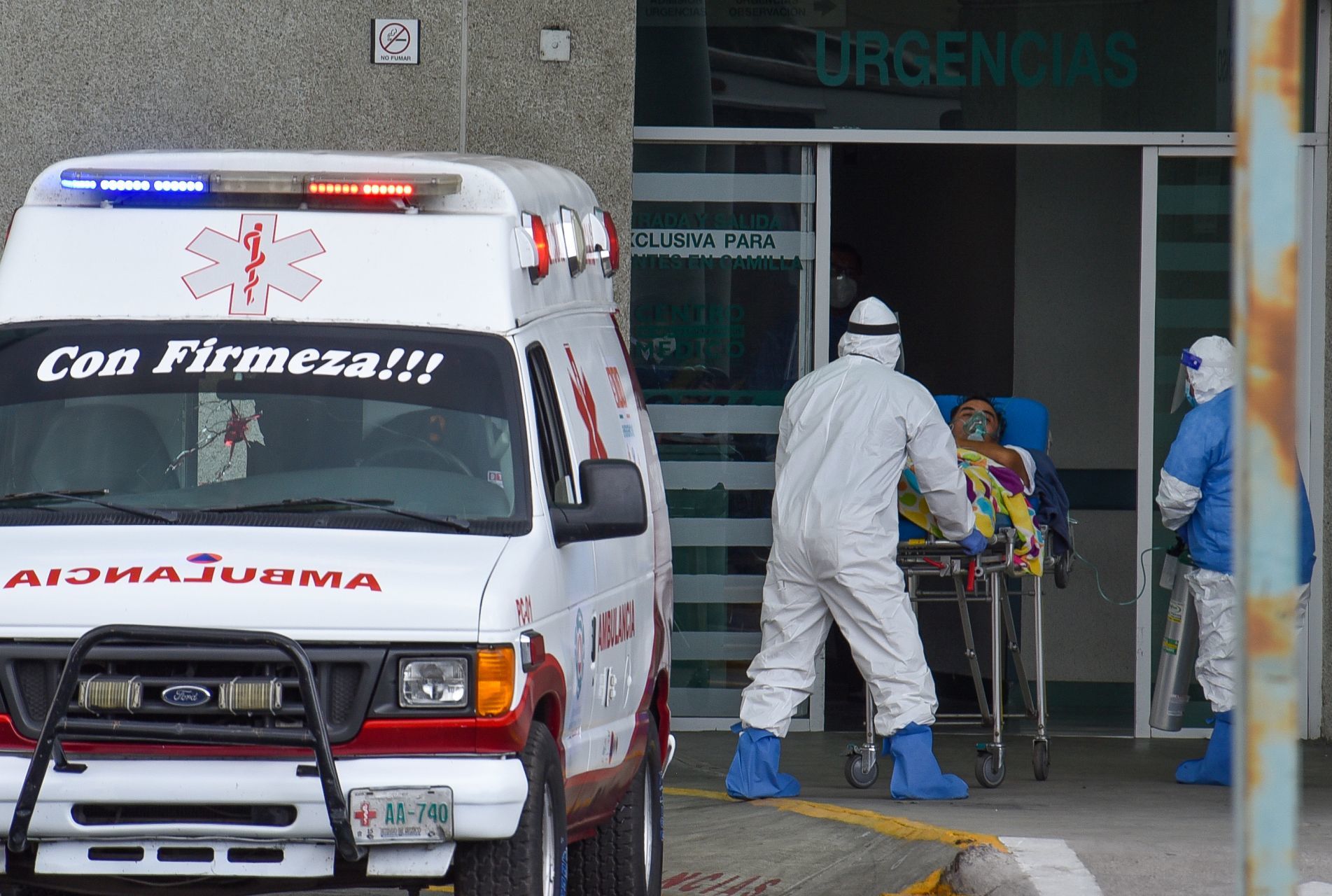 Mujer oculta resultado positivo de COVID-19 a su familia y todos mueren por la enfermedad