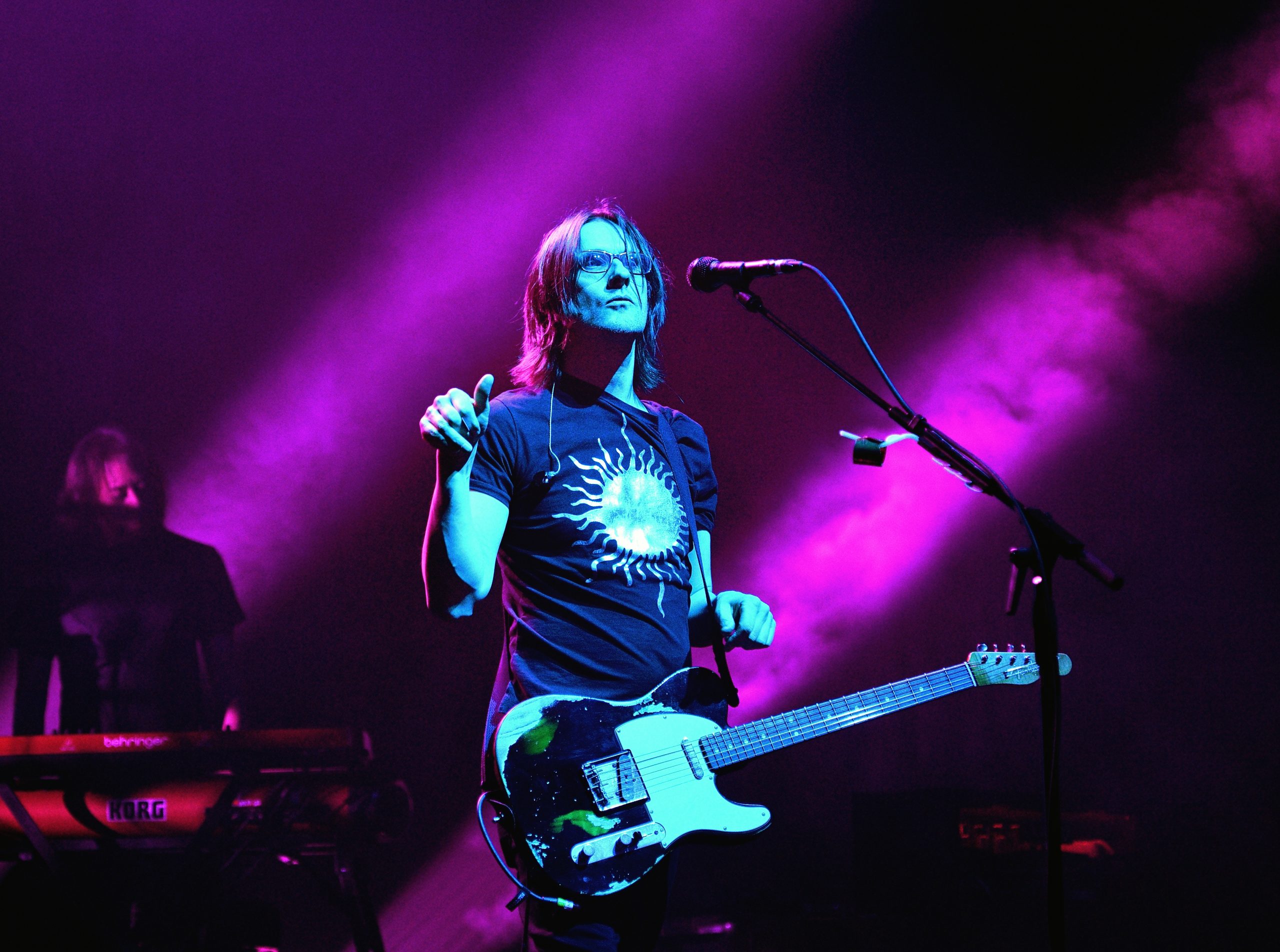 Steven Wilson estrena la rola "Man Of The People", de su próximo disco