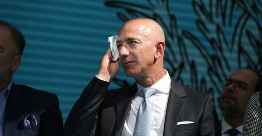 Febrero loco: Jeff Bezos dejará de ser el CEO de Amazon